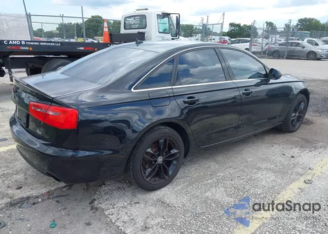 2013 Audi A6 Premium Plus z USA, uszkodzony, nr VIN WAUGFAFC4DN058638